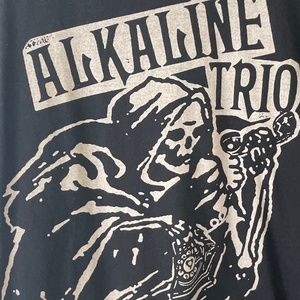 Alkaline Trio T